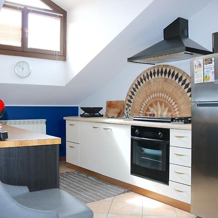 Lovely Apartment Near Canal - Via Foscolo Corsico Exterior foto